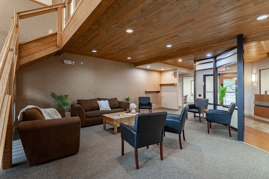 More Photos Of 520 N 28th Ave, Wausau Medical For Sale