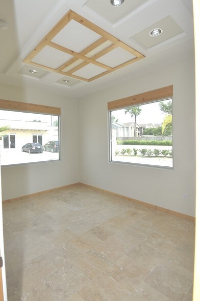 More Photos Of 25329 Budde Rd, The Woodlands Medical For Sale