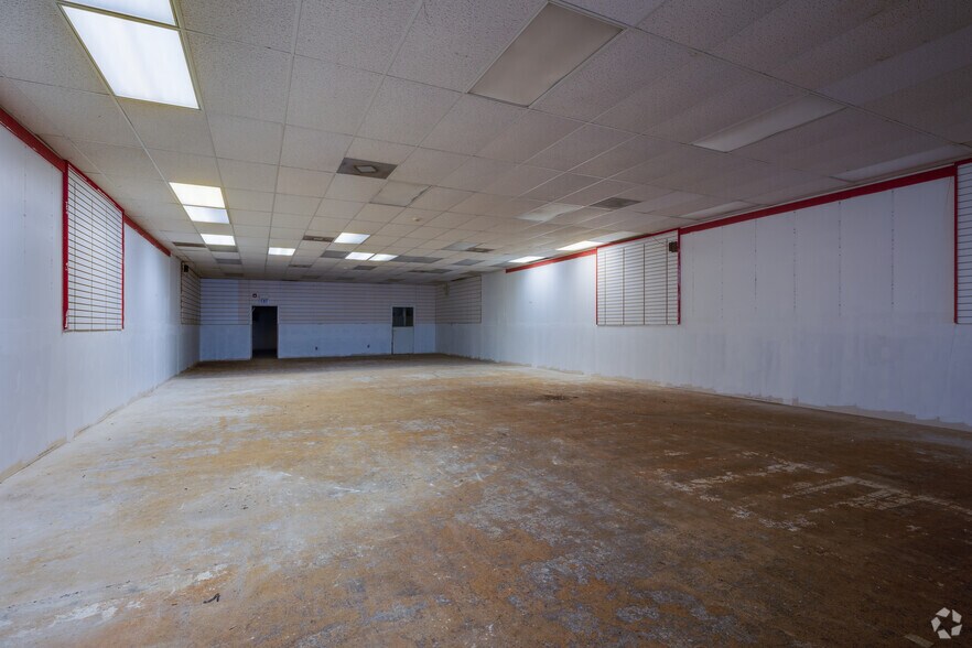 More Photos Of 2935-3069 159th St, Markham Unknown For Lease