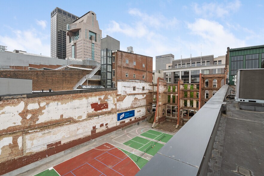More Photos Of 623 W Main St, Louisville Office For Sale