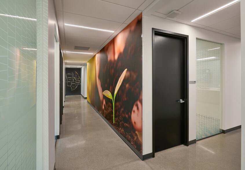 More Photos Of 101 Foundry Dr, West Lafayette Coworking Space