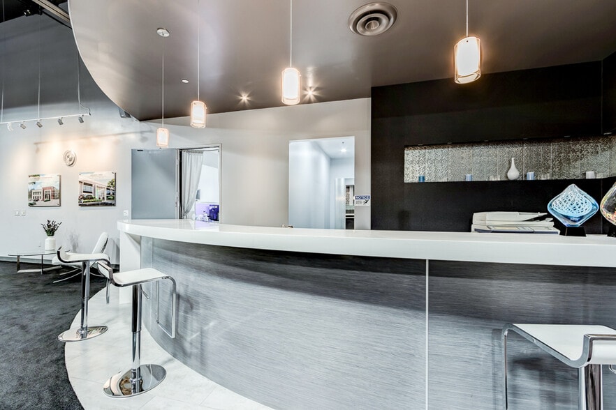 More Photos Of 17588 Rowland St, City Of Industry Light Distribution For Lease