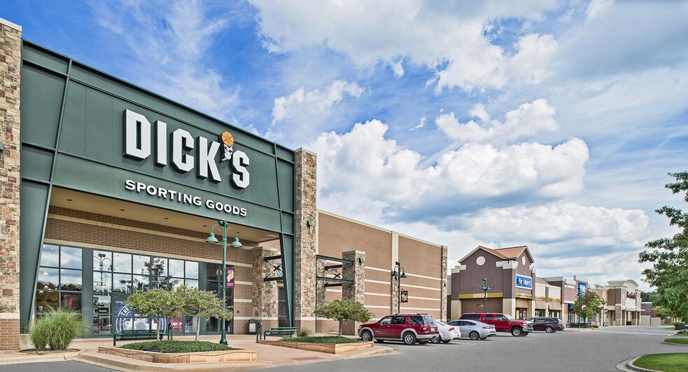 More Photos Of 9480-9980 Village Place Blvd, Green Oak Township Unknown For Lease
