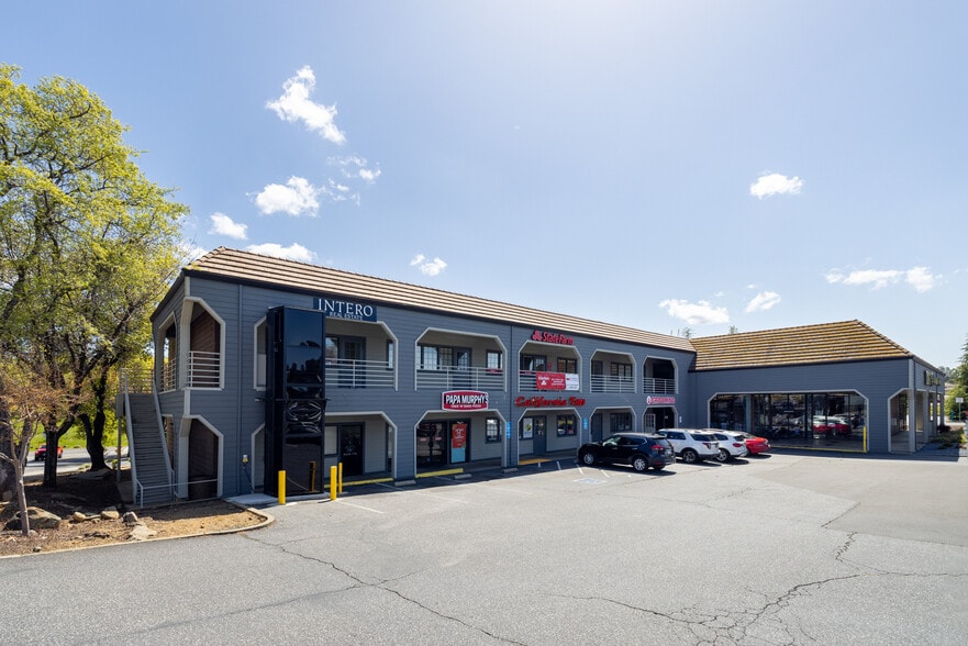 More Photos Of 2560-2576 Grass Valley Hwy, Auburn Storefront For Sale