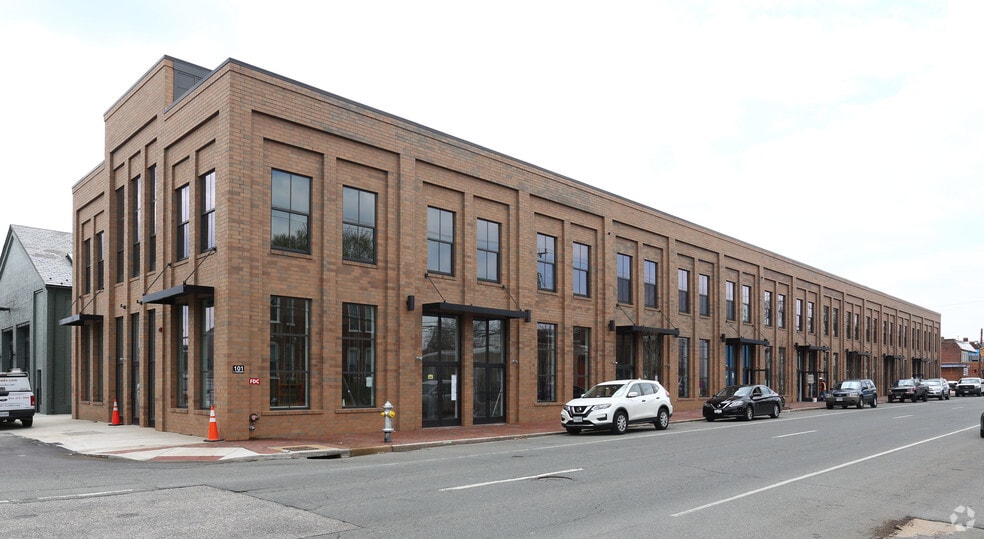 More Photos Of 2505-2553 W Cary St, Richmond Apartments For Lease