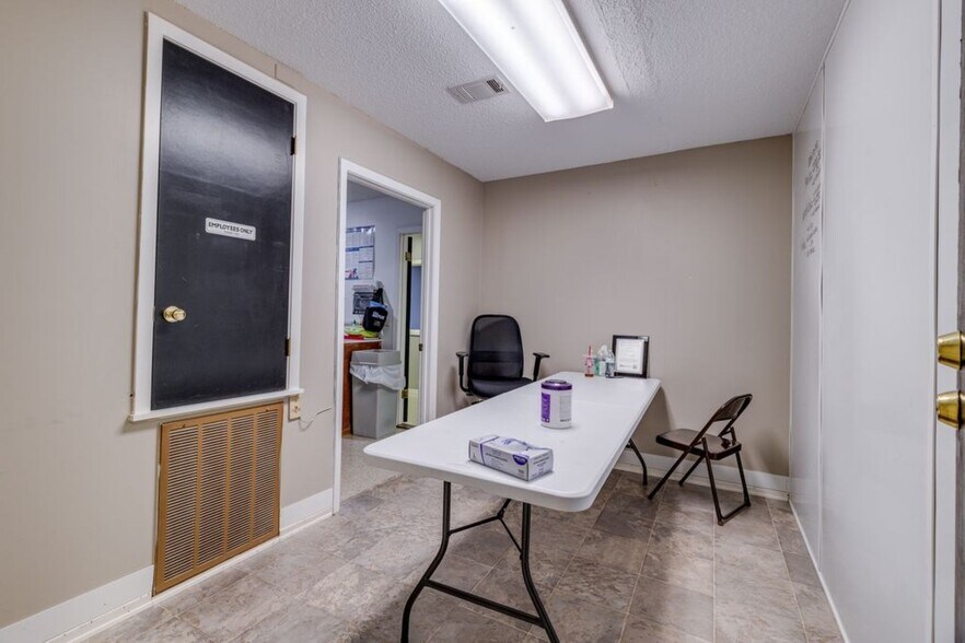 More Photos Of 161 Christian Dr, Rayville Medical For Sale