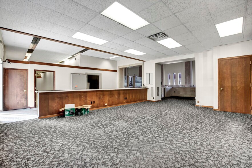 More Photos Of 2201-03 Broadway, East Chicago Freestanding For Sale