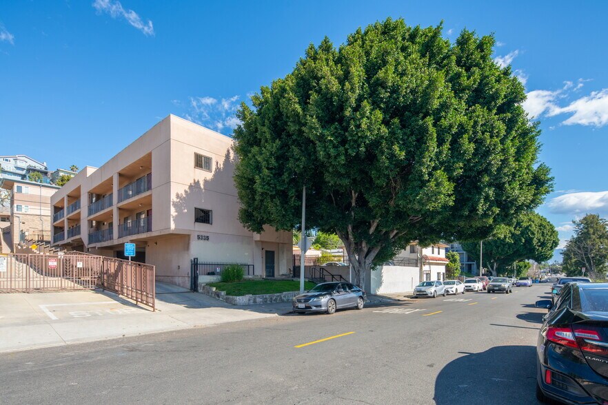 More Photos Of 5335 Huntington Dr N, Los Angeles Apartments For Sale