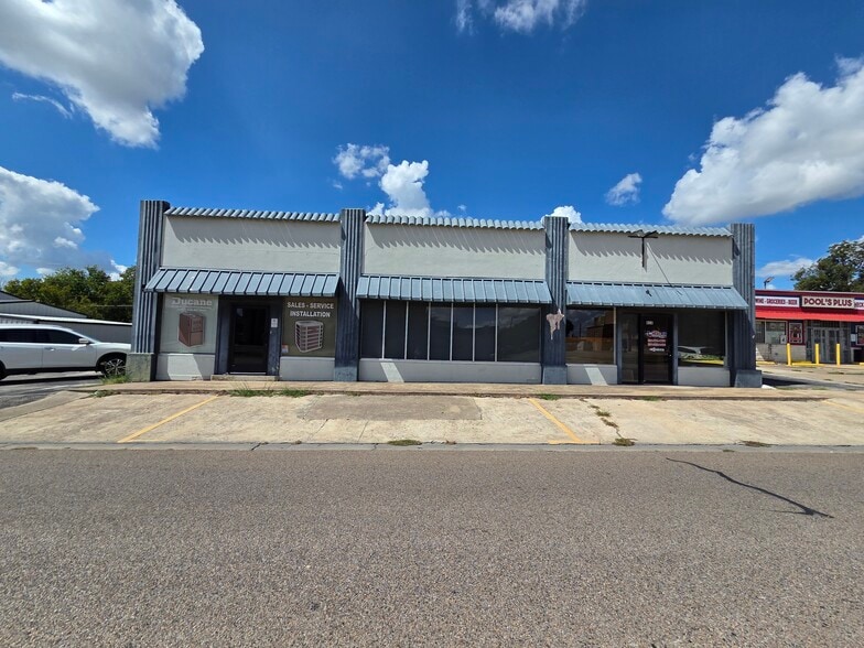 More Photos Of 416 N 3rd St, Temple Storefront Retail Office For Lease