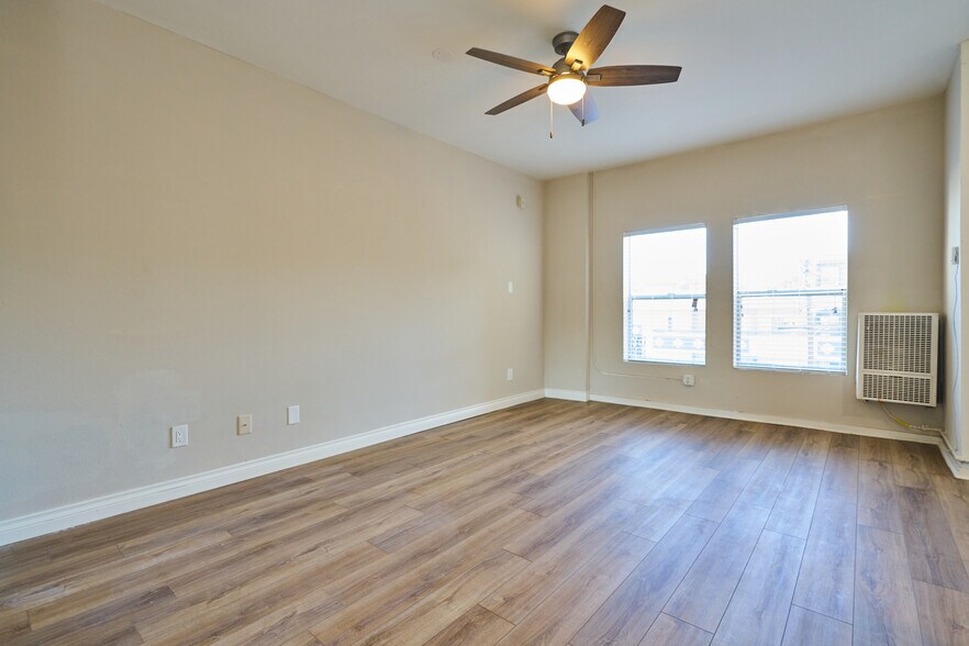 More Photos Of 915 S Carondelet St, Los Angeles Apartments For Sale