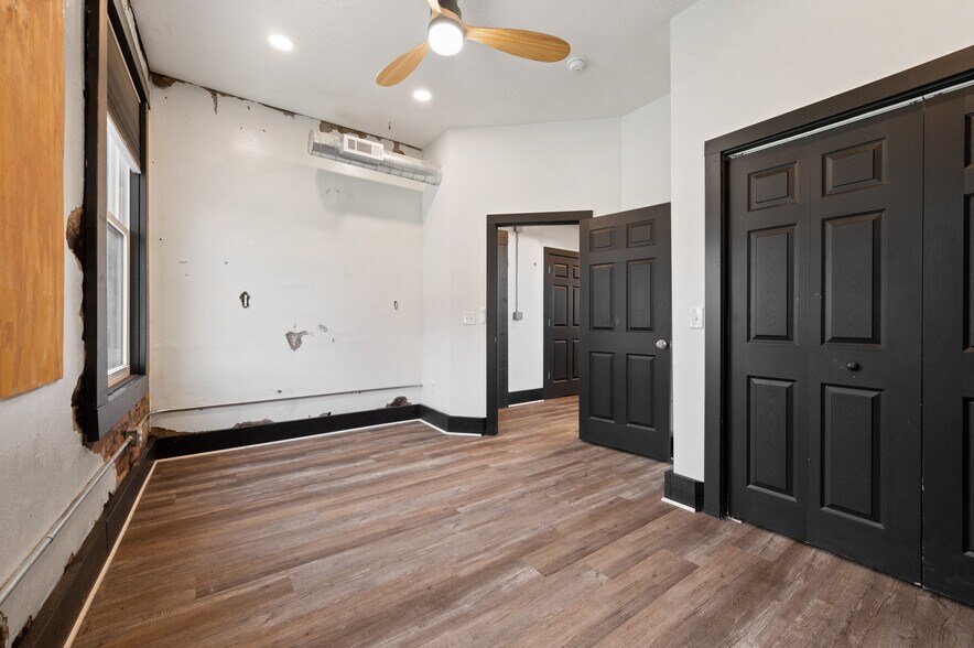 More Photos Of 200-208 E Eighth Ave, Munhall Freestanding For Sale