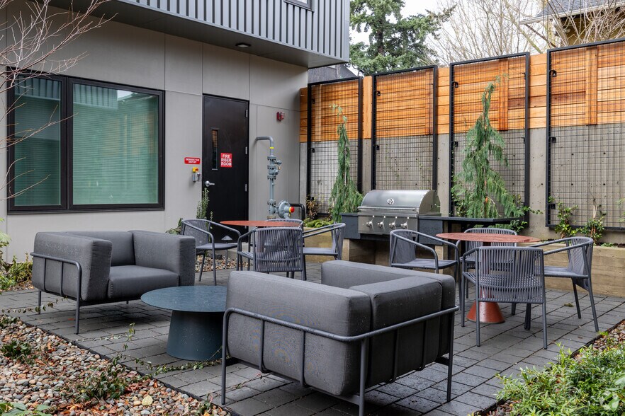 More Photos Of 3755 N Williams Ave, Portland Apartments For Sale