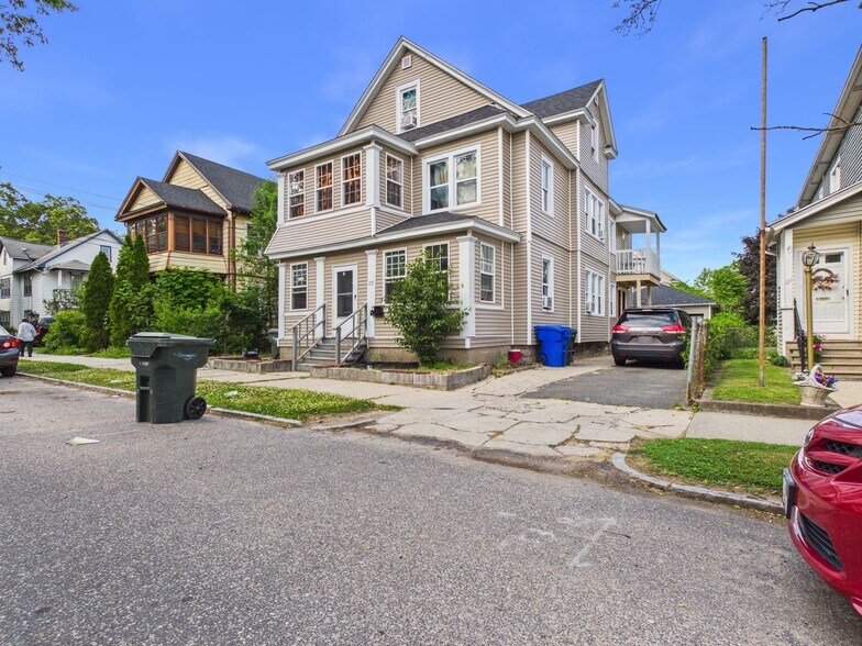 More Photos Of , Springfield Multifamily For Sale