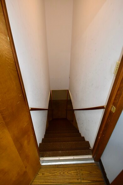 More Photos Of 314 E Main St, Rockwell Medical For Lease