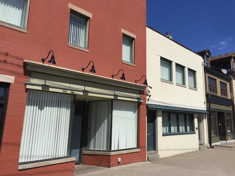 More Photos Of 1815-1819 E Carson St, Pittsburgh Storefront Retail Office For Lease