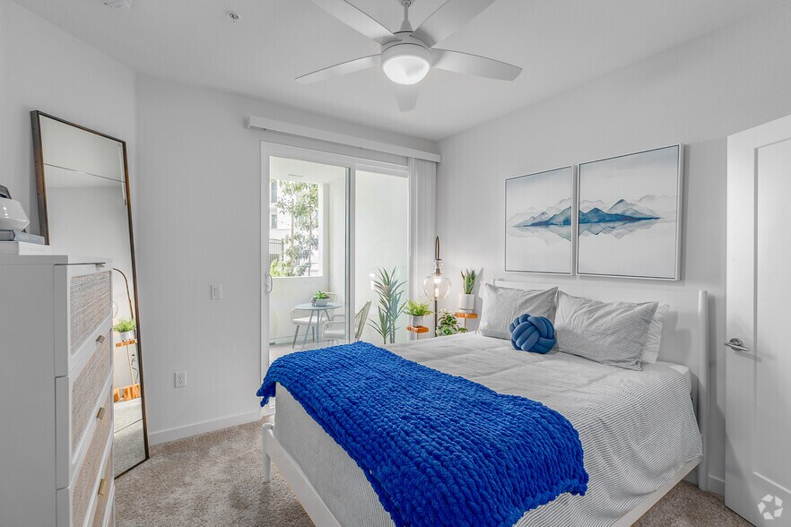 More Photos Of 1445 Town Center Dr, Chula Vista Apartments For Lease