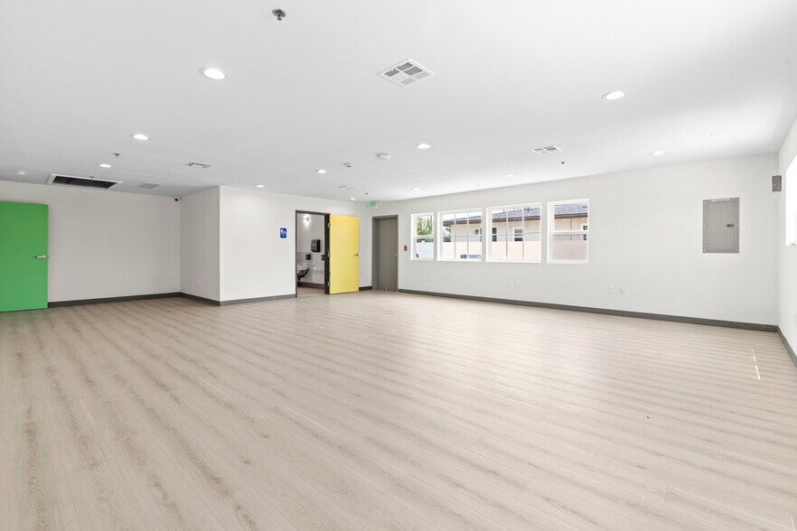 More Photos Of 208 W Fairview Ave, San Gabriel Schools For Lease