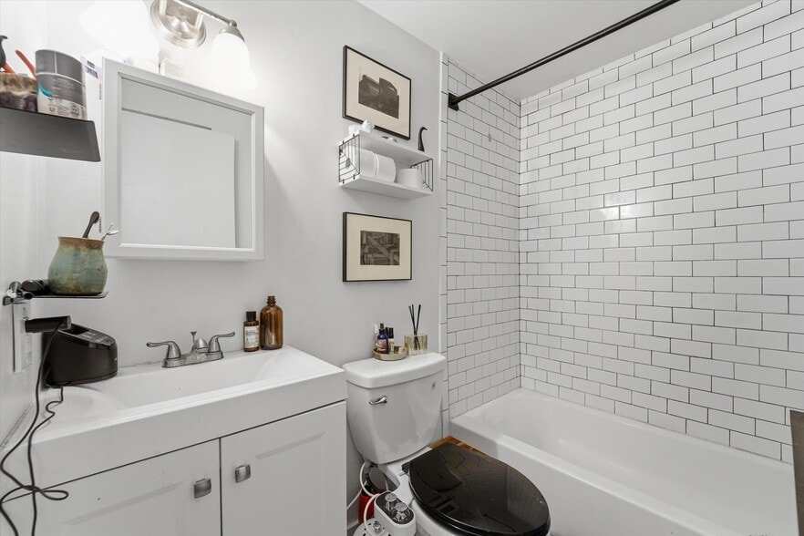 More Photos Of , Philadelphia Multifamily For Sale