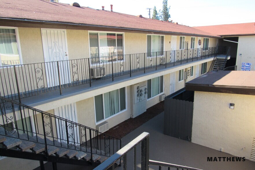 More Photos Of 17100 Downey Ave, Bellflower Apartments For Sale
