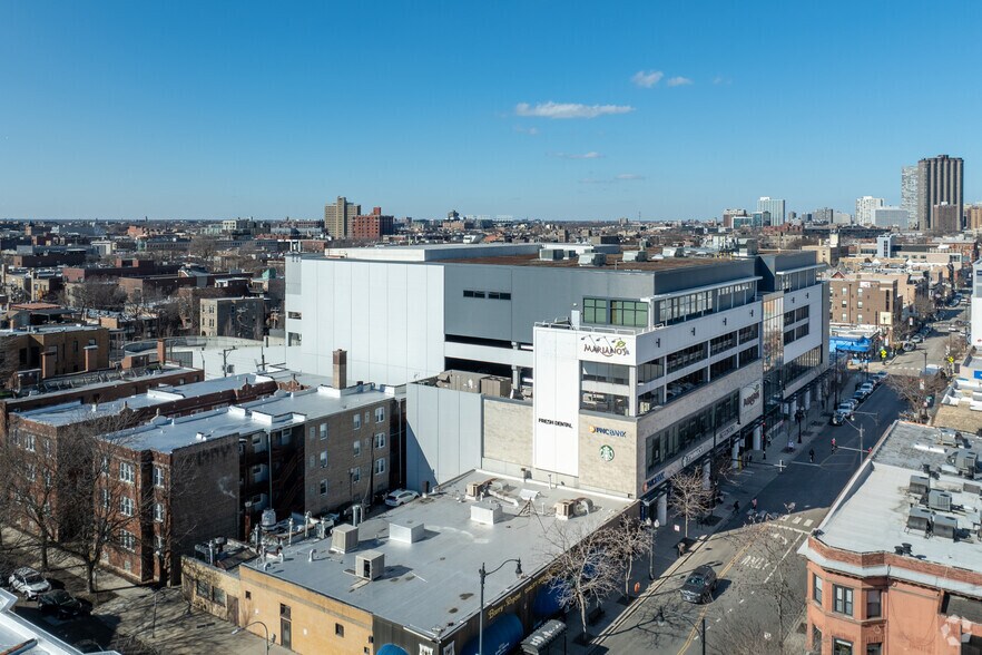 More Photos Of 3030 N Broadway St, Chicago Storefront For Sale