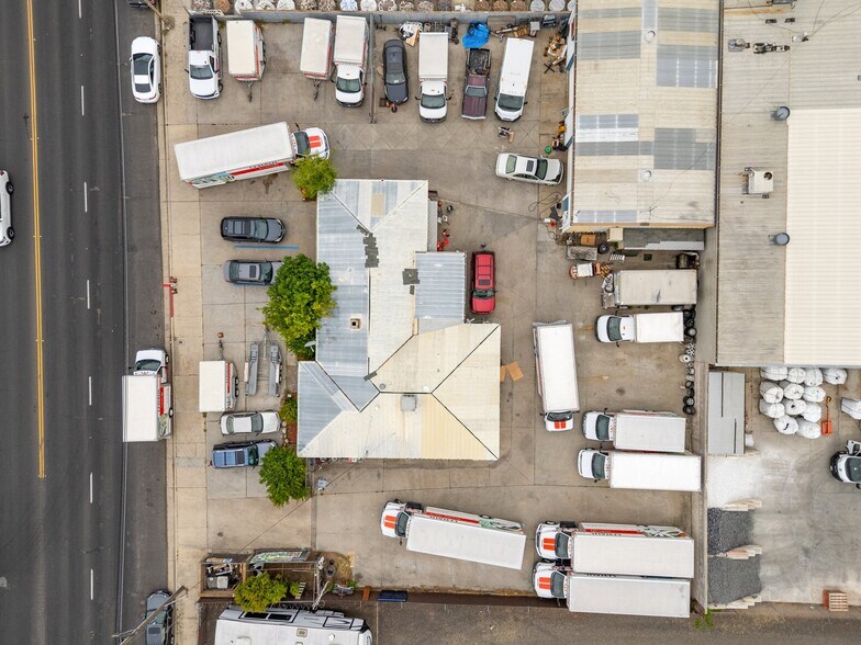 More Photos Of 25 Sunnyside Ave, Clovis Freestanding For Sale