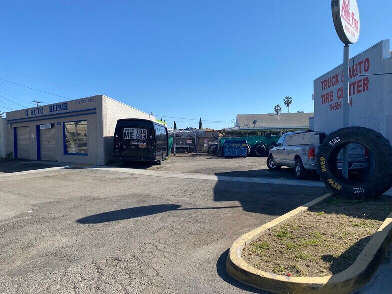 More Photos Of 13021 Century Blvd, Garden Grove Auto Repair For Sale