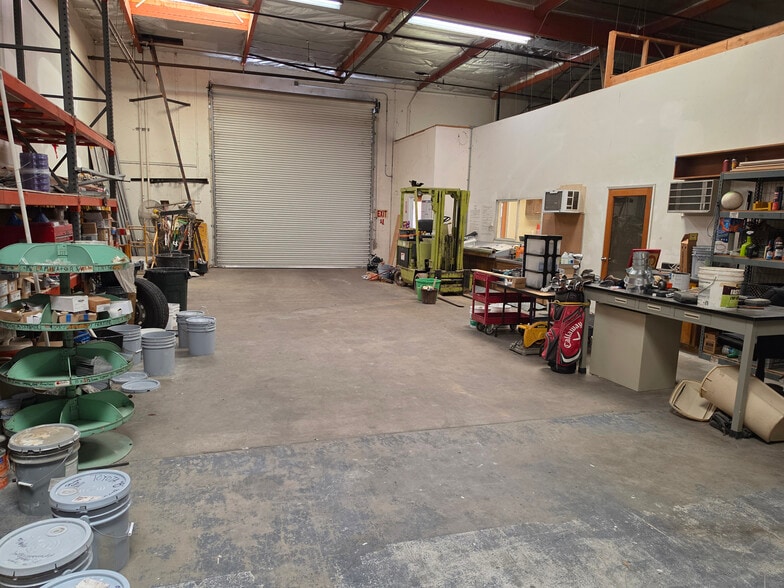 More Photos Of 4960 E Yale Ave, Fresno Warehouse For Sale