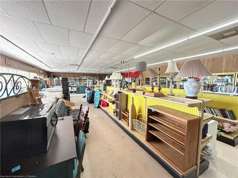 More Photos Of 2532 State Road 17 S, Avon Park Convenience Store For Sale
