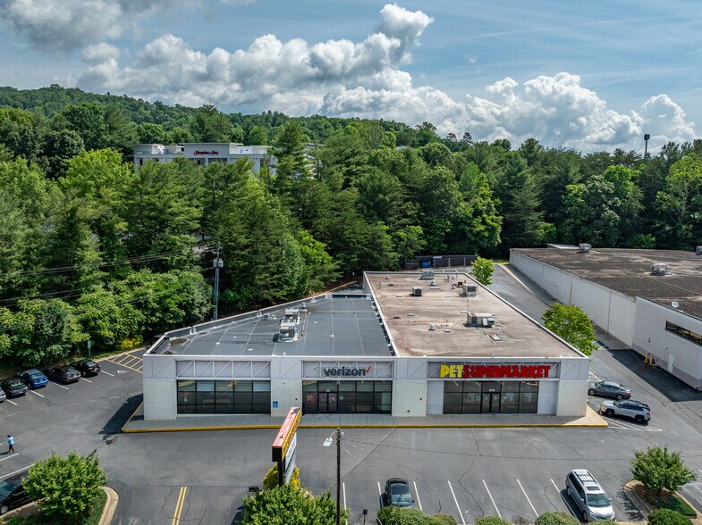 Primary Photo Of 242-244 Tunnel Rd, Asheville Freestanding For Lease