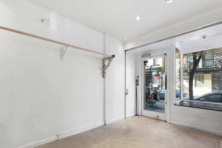 More Photos Of 120 Thompson St, New York Apartments For Lease