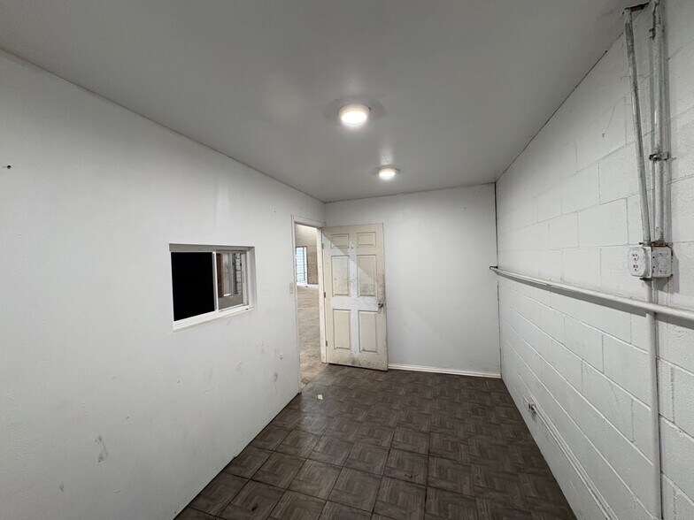 More Photos Of 650 Stafford Run Rd, Stafford Unknown For Lease