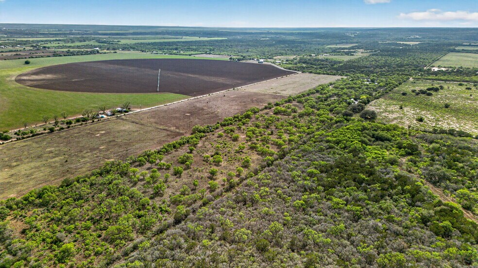 More Photos Of 1151 County Road 2615, Rio Medina Land For Sale