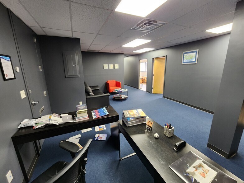 More Photos Of 1 Linden Pl, Great Neck Office For Lease