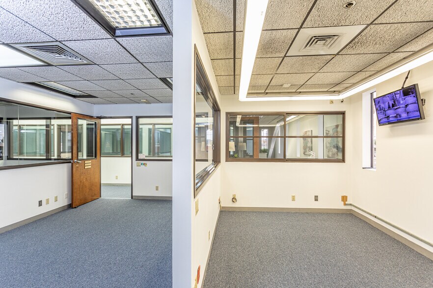 More Photos Of 132-142 W Verdugo Ave, Burbank Unknown For Lease