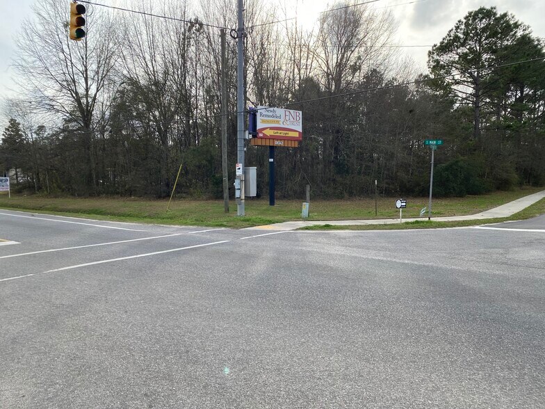 More Photos Of 1400 S Main St, Atmore Land For Sale