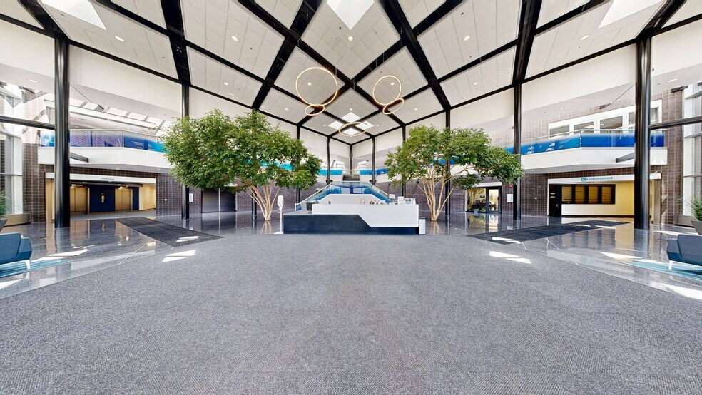 More Photos Of 3000 University Dr, Auburn Hills Office For Sale