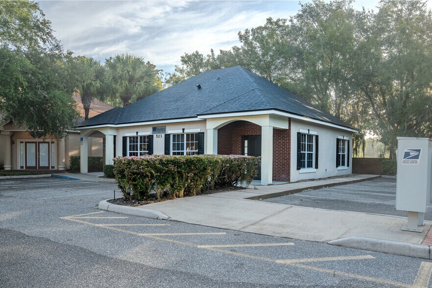 More Photos Of 523 Wekiva Commons Cir, Apopka Office For Sale