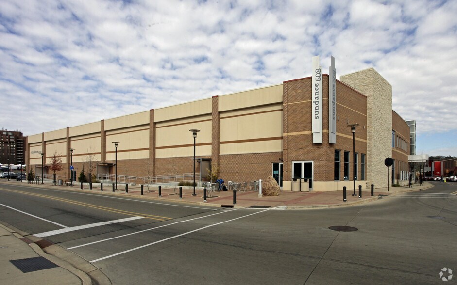 More Photos Of 702-726 N Midvale Blvd, Madison General Retail For Lease