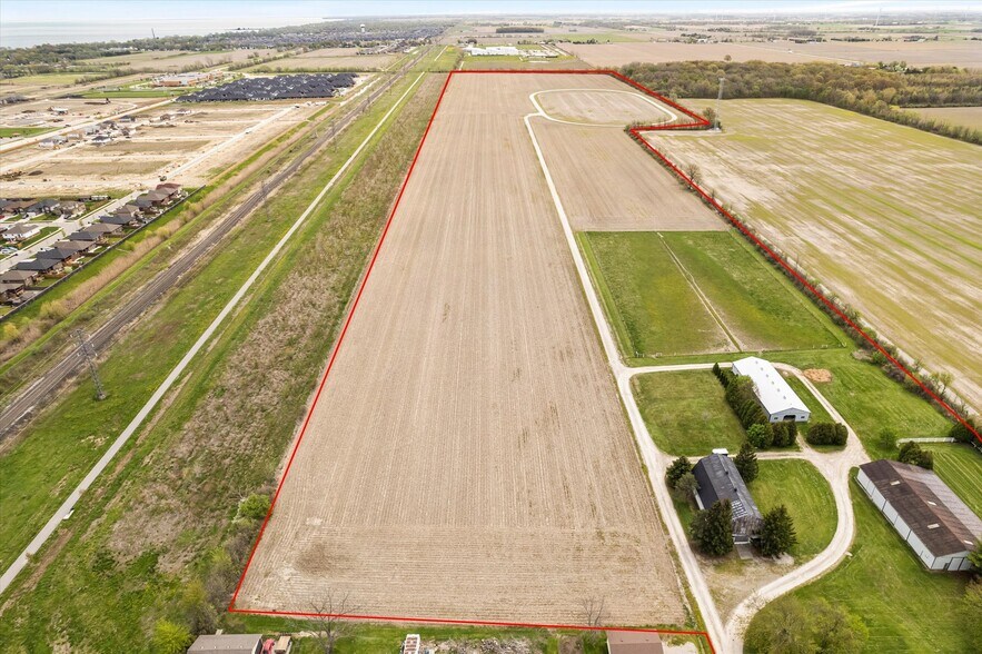 More Photos Of 426-458 East Puce Rd, Lakeshore Land For Sale