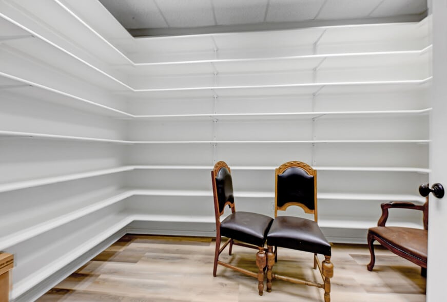 More Photos Of 1492 S Seguin Ave, New Braunfels Medical For Lease