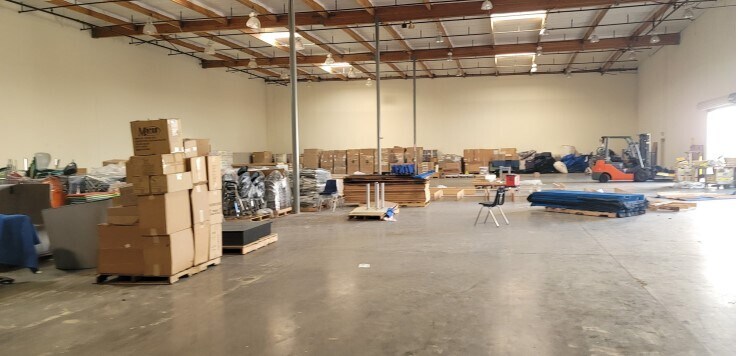 More Photos Of 2905 E Philadelphia St, Ontario Warehouse For Lease