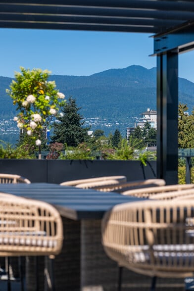 More Photos Of 422 3rd St E, North Vancouver Apartments For Lease