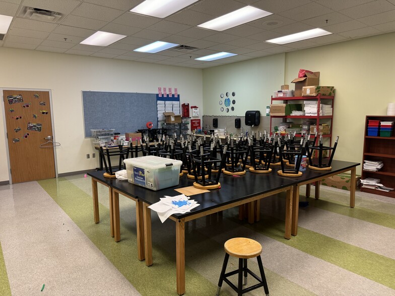 More Photos Of 2015 SW Loop 410, San Antonio Unknown For Lease