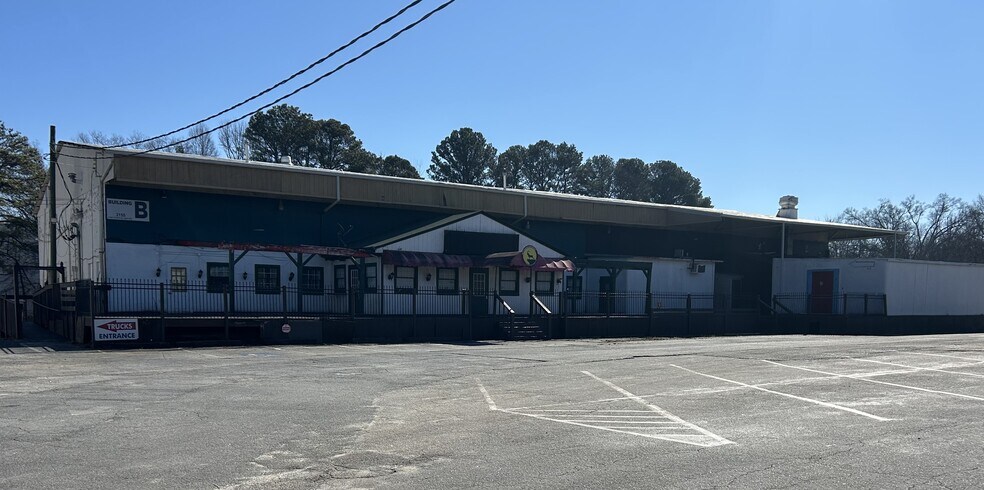 More Photos Of 3155 E Ponce de Leon Ave, Scottdale Unknown For Lease