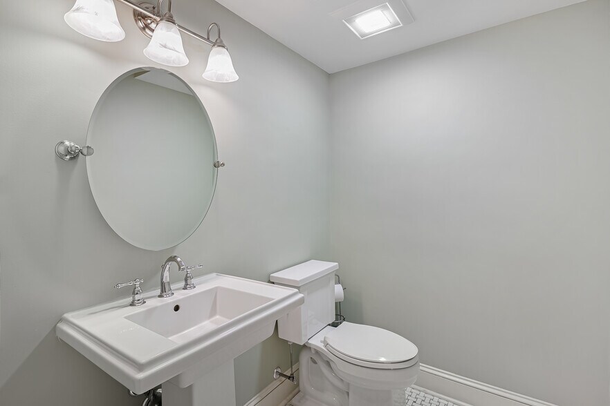More Photos Of 97 Grayrock Rd, Clinton Township Office For Lease