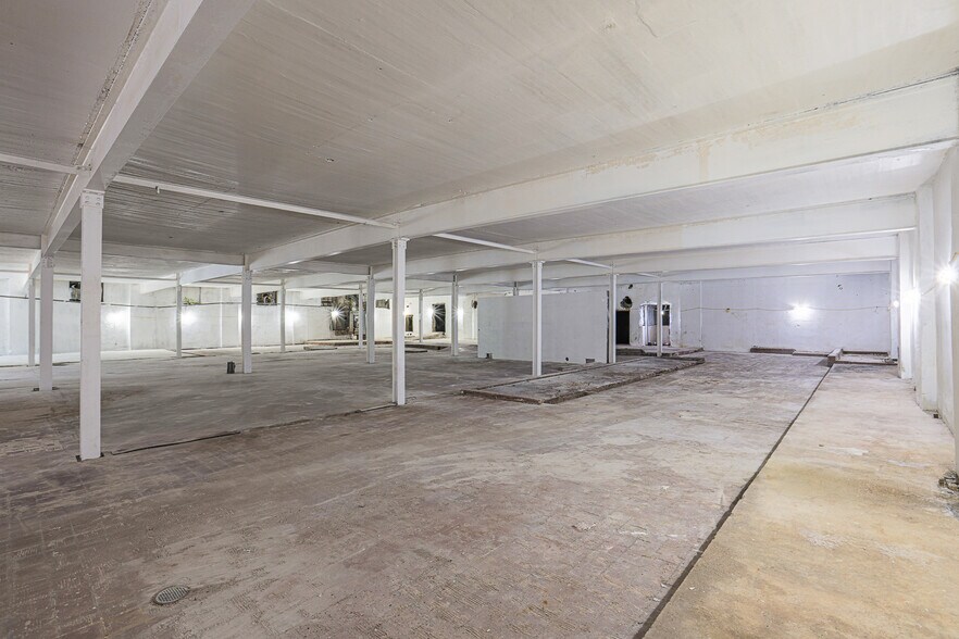 More Photos Of 6809 Belair Rd, Baltimore Freestanding For Lease