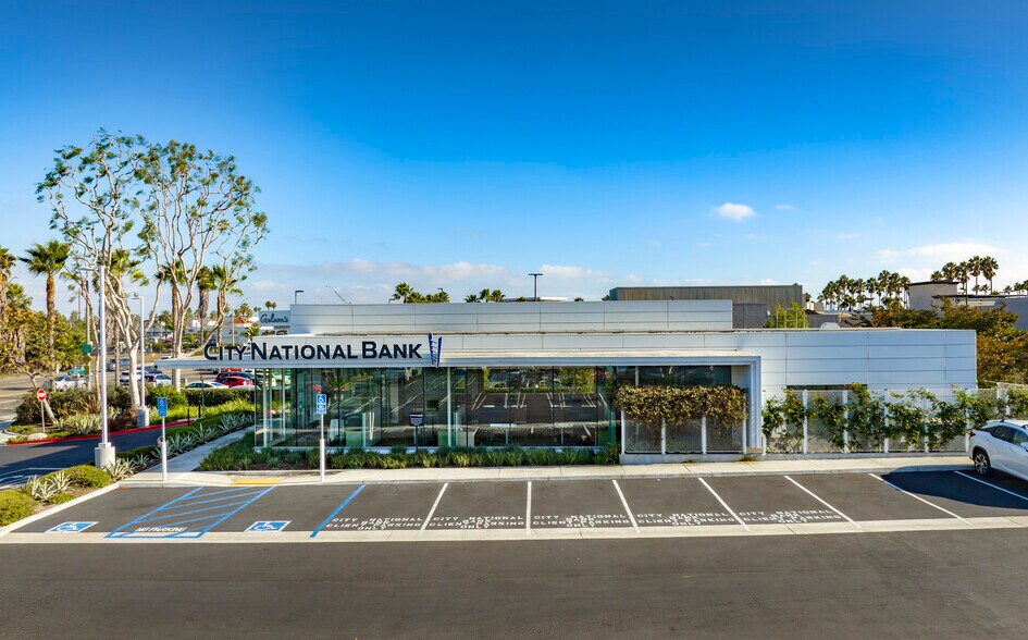 More Photos Of 6270-6378 E Pacific Coast Hwy, Long Beach Unknown For Lease