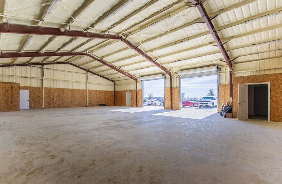 More Photos Of 803 S 2nd Ave, Mansfield Industrial For Sale