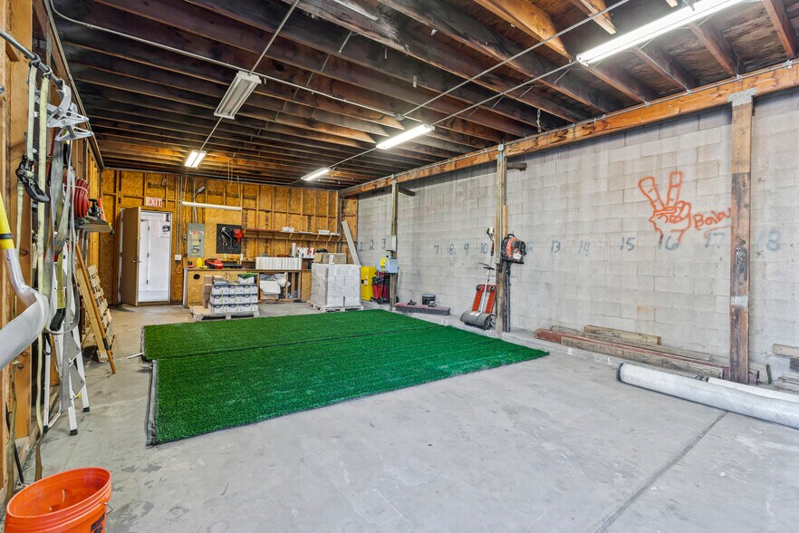 More Photos Of 9243 W Grand Ave, Peoria General Retail For Lease