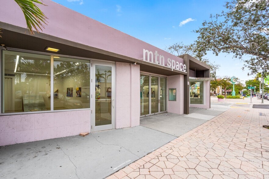 More Photos Of 500-506 Lake Ave, Lake Worth Freestanding For Lease